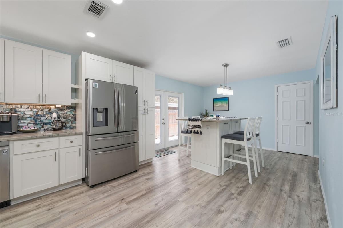 7311 BROUGHTON STREET — photo 9 of 46