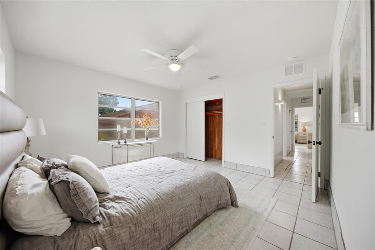 2216 MCBERRY STREET — photo 18 of 28