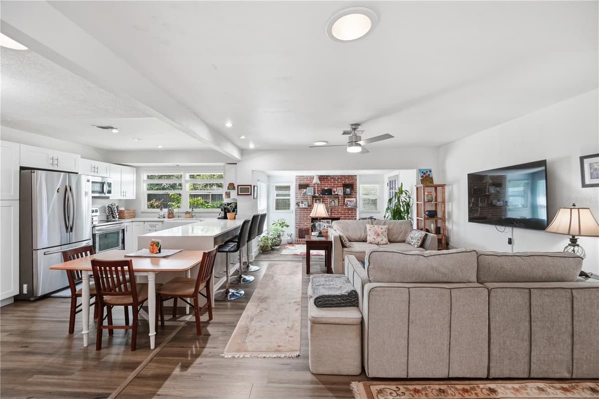 2680 ROBIN AVENUE — photo 4 of 31