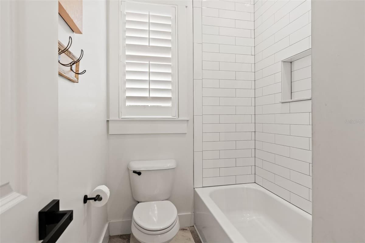 20085 ENGLISH WALNUT PLACE — photo 42 of 99