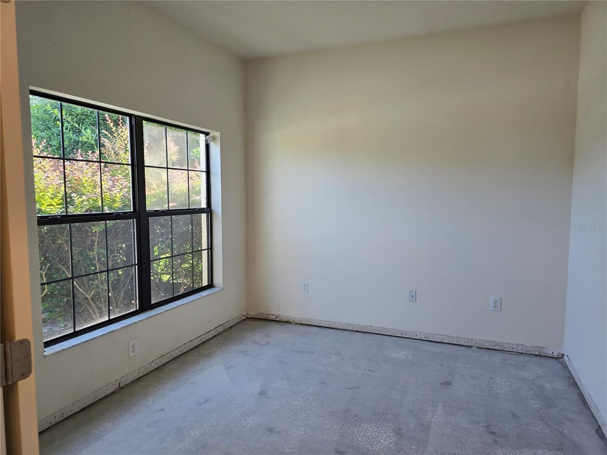 14282 SALTBY PLACE — photo 6 of 42