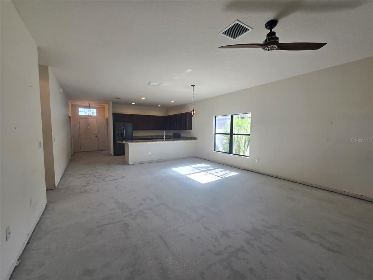 14282 SALTBY PLACE — photo 12 of 42