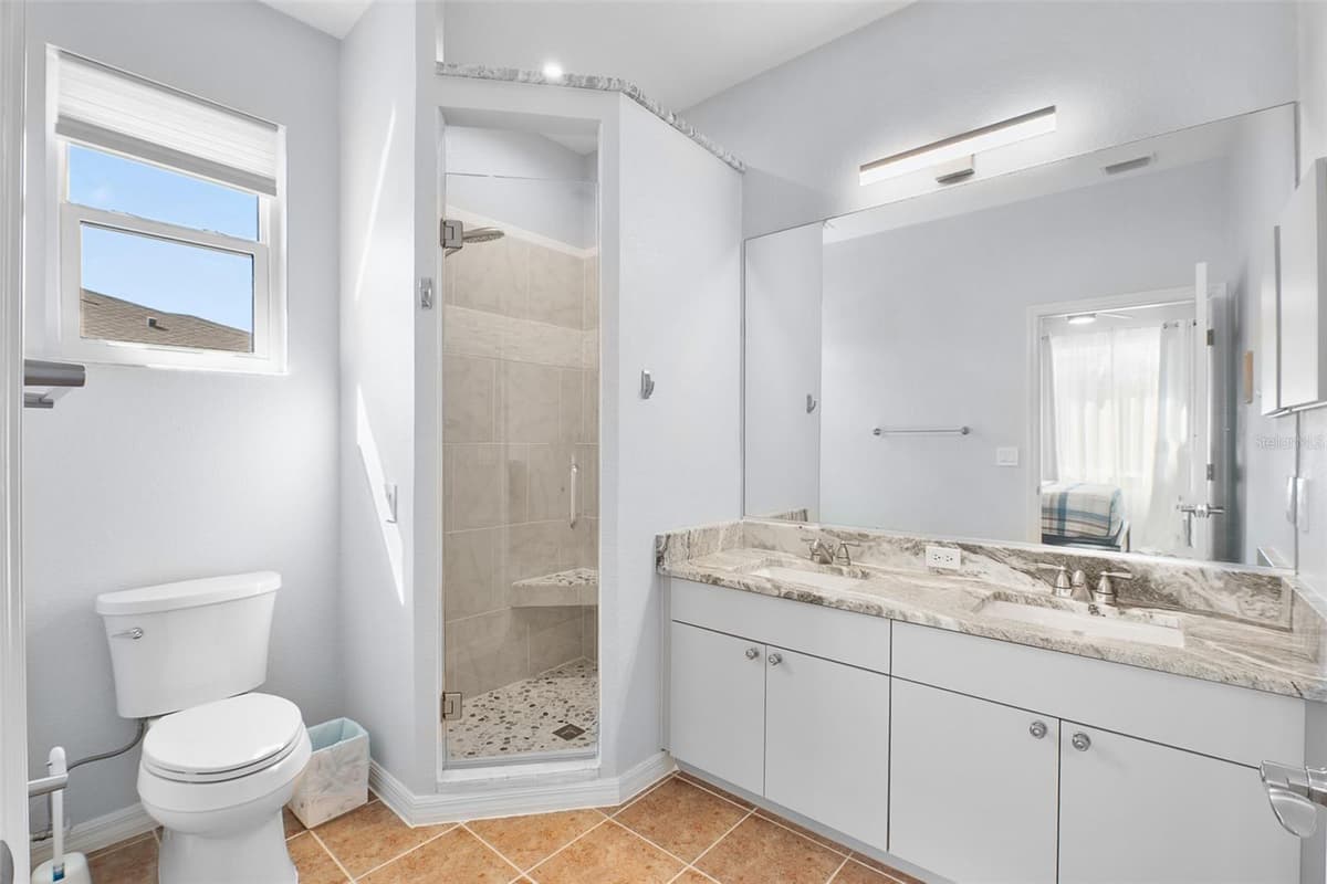 4320 MICHALER STREET — photo 13 of 30