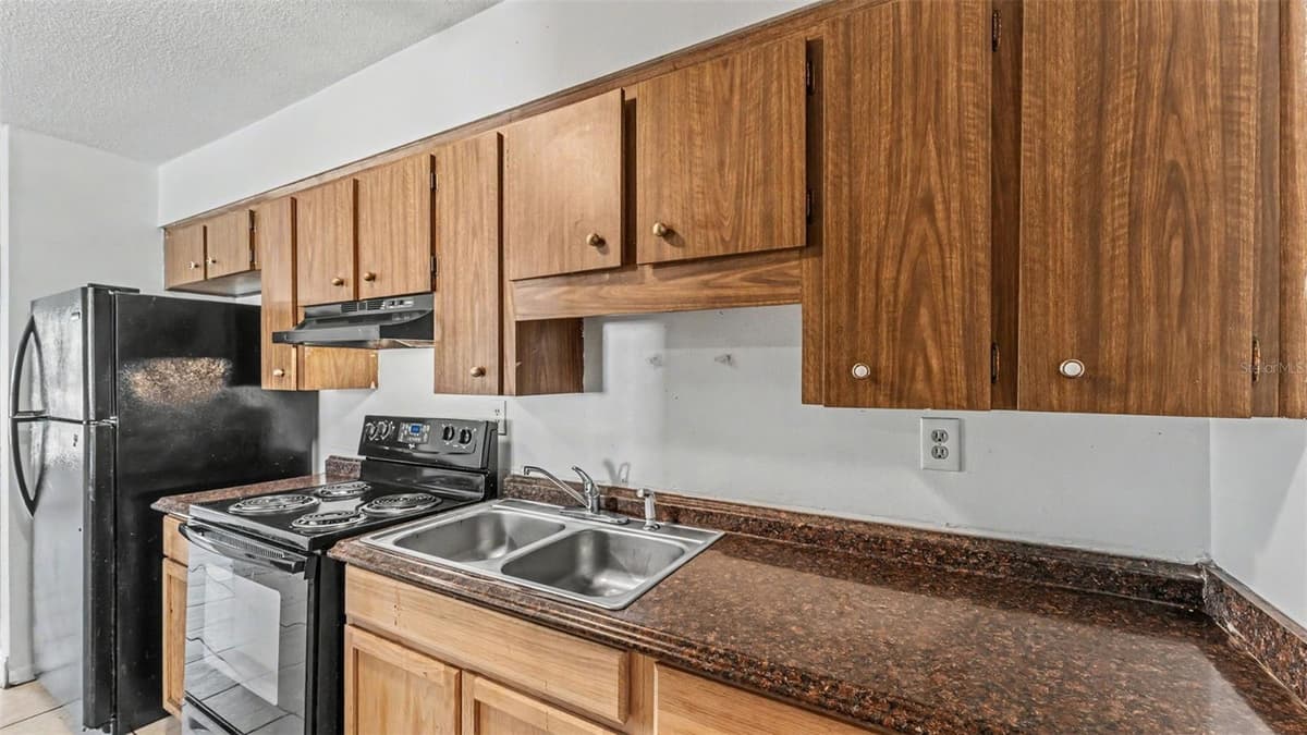 707 LORRI AVENUE — photo 16 of 46