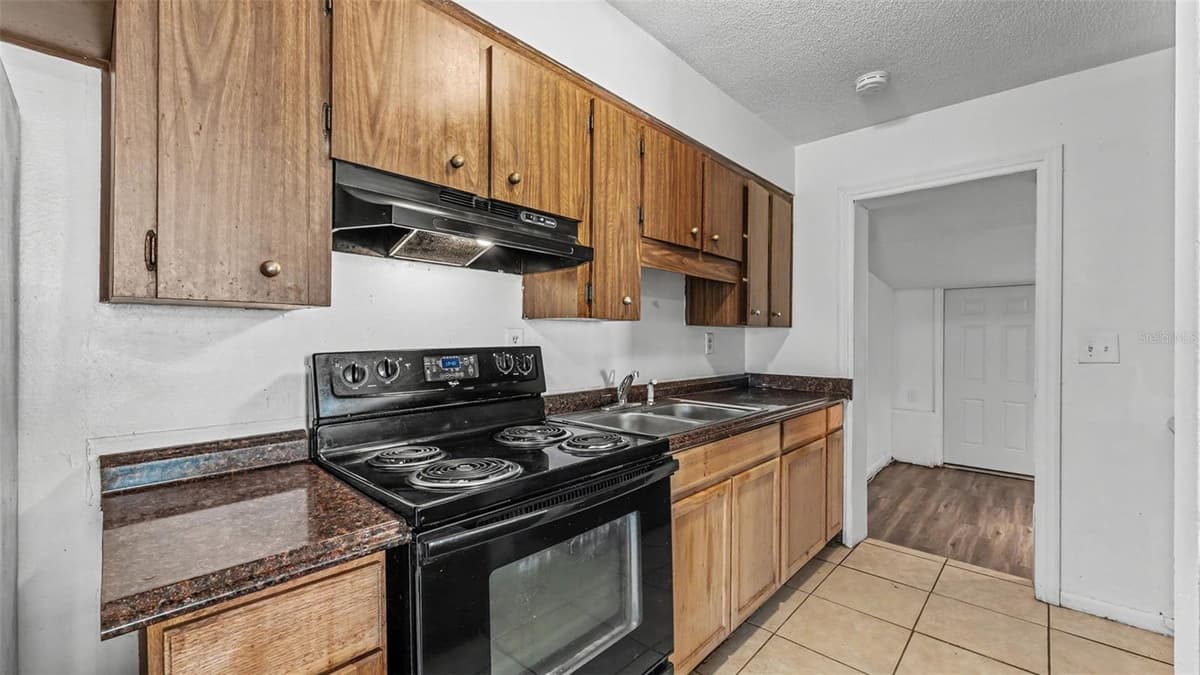 707 LORRI AVENUE — photo 15 of 46
