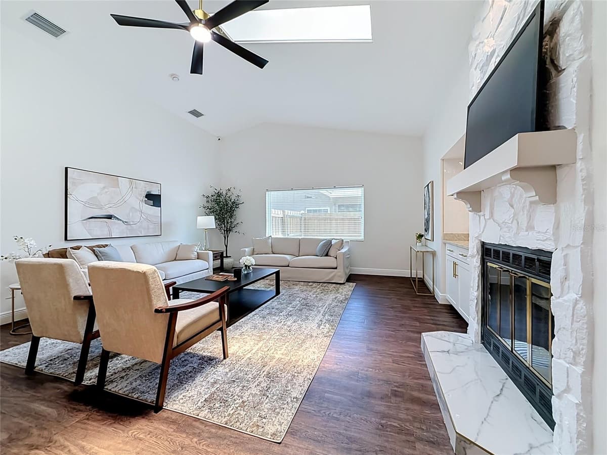3390 LAKE SHORE LANE — photo 6 of 51