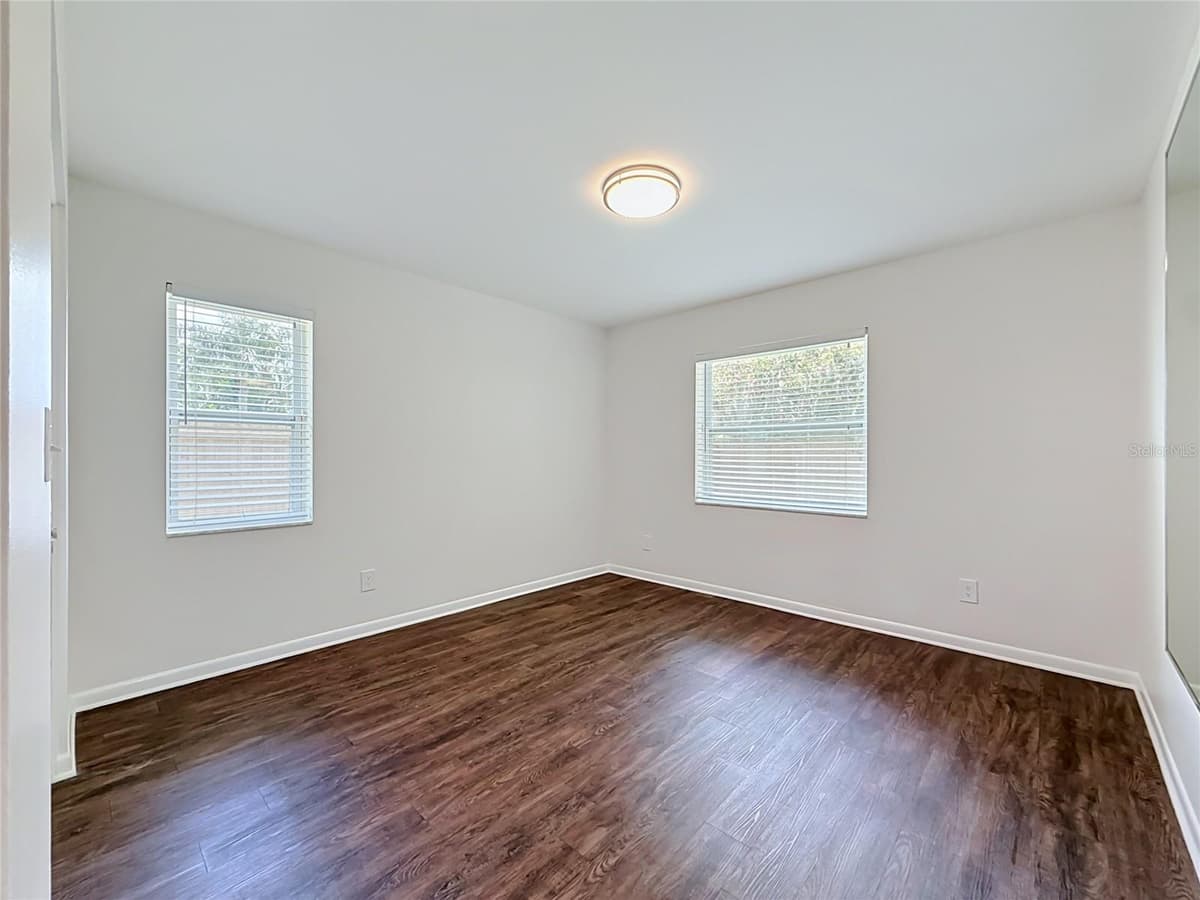 3390 LAKE SHORE LANE — photo 34 of 51
