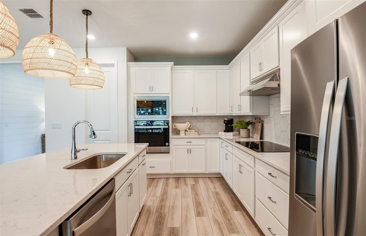 37385 GUNNISON DRIVE — photo 5 of 28