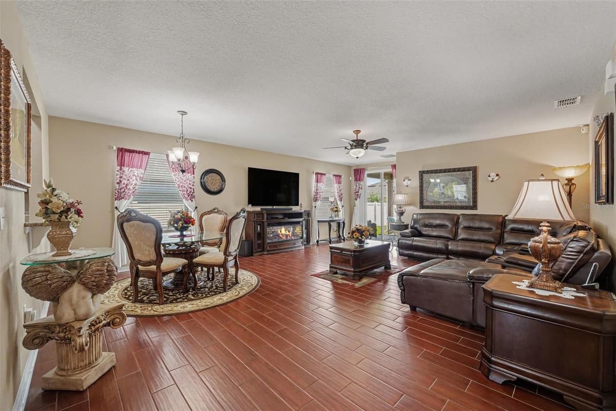 1869 MONTE CRISTO LANE — photo 8 of 38