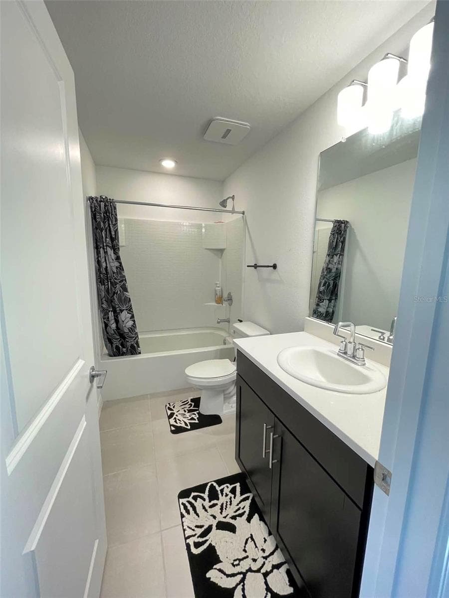 2516 PARAVANE WAY — photo 19 of 23