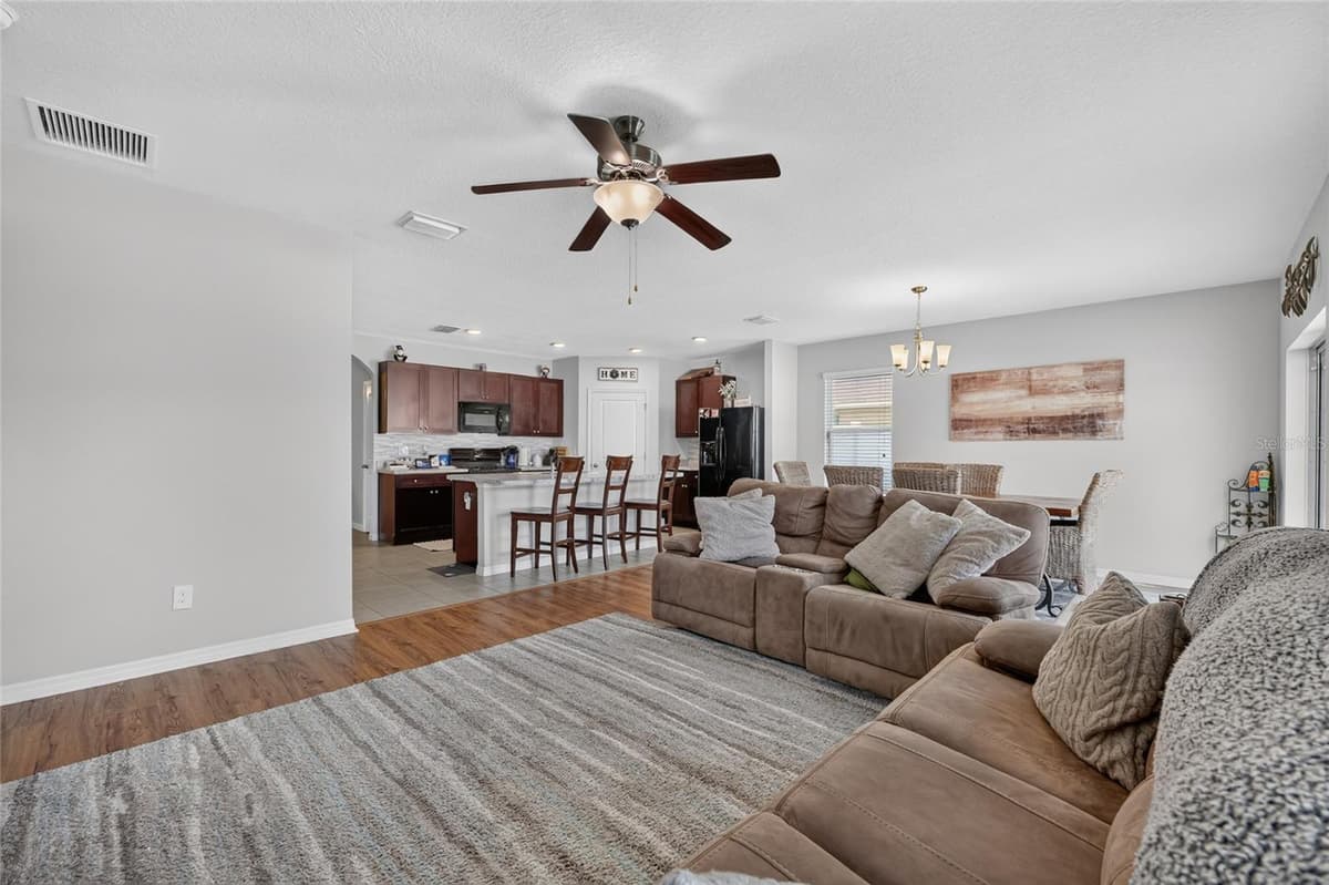 9785 PEPPER TREE TRAIL — photo 24 of 44