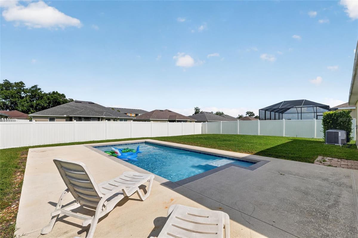 9785 PEPPER TREE TRAIL — photo 36 of 44