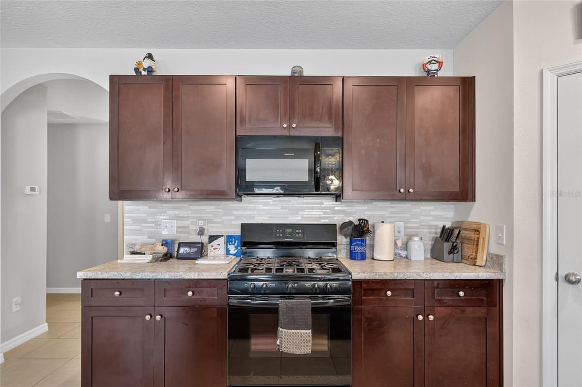 9785 PEPPER TREE TRAIL — photo 15 of 44