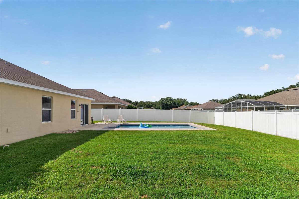 9785 PEPPER TREE TRAIL — photo 41 of 44