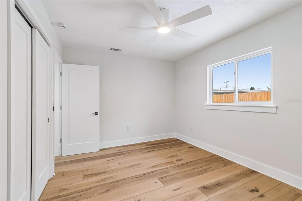 403 DRIFTWOOD DRIVE — photo 21 of 37