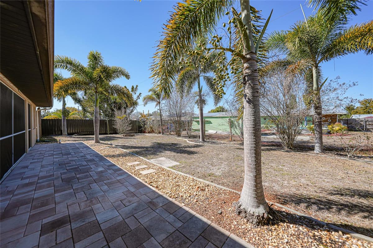 3047 DAFFODIL TERRACE — photo 26 of 36