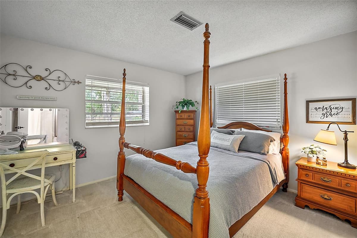 10303 SUNSET HARBOR ROAD — photo 16 of 31