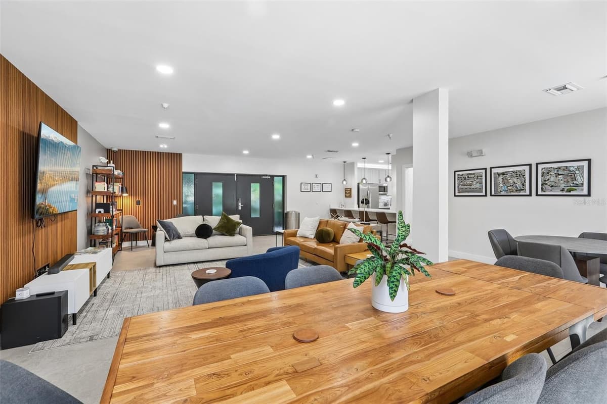 1010 CENTRAL AVENUE — photo 34 of 52