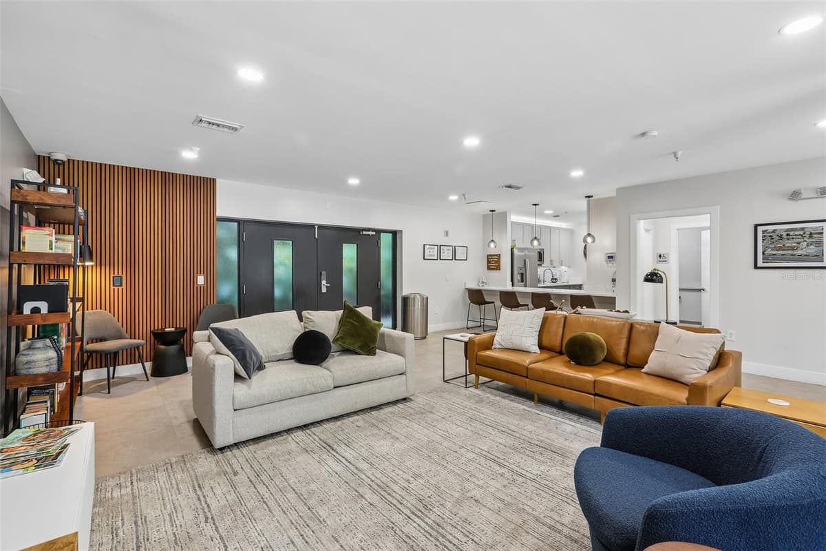1010 CENTRAL AVENUE — photo 33 of 52