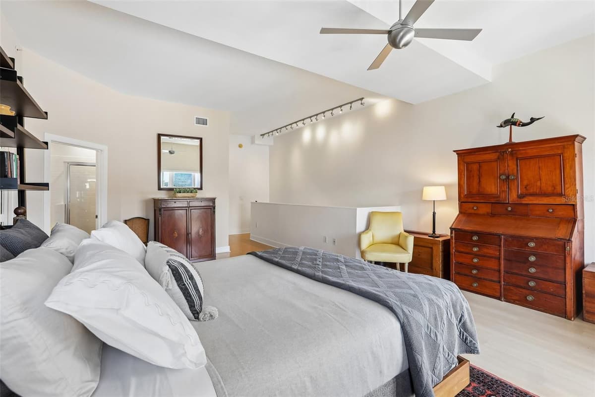 1010 CENTRAL AVENUE — photo 18 of 52