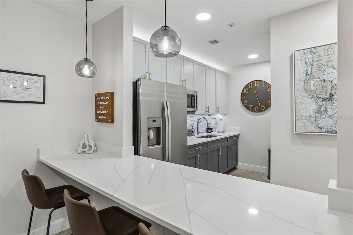 1010 CENTRAL AVENUE — photo 30 of 52