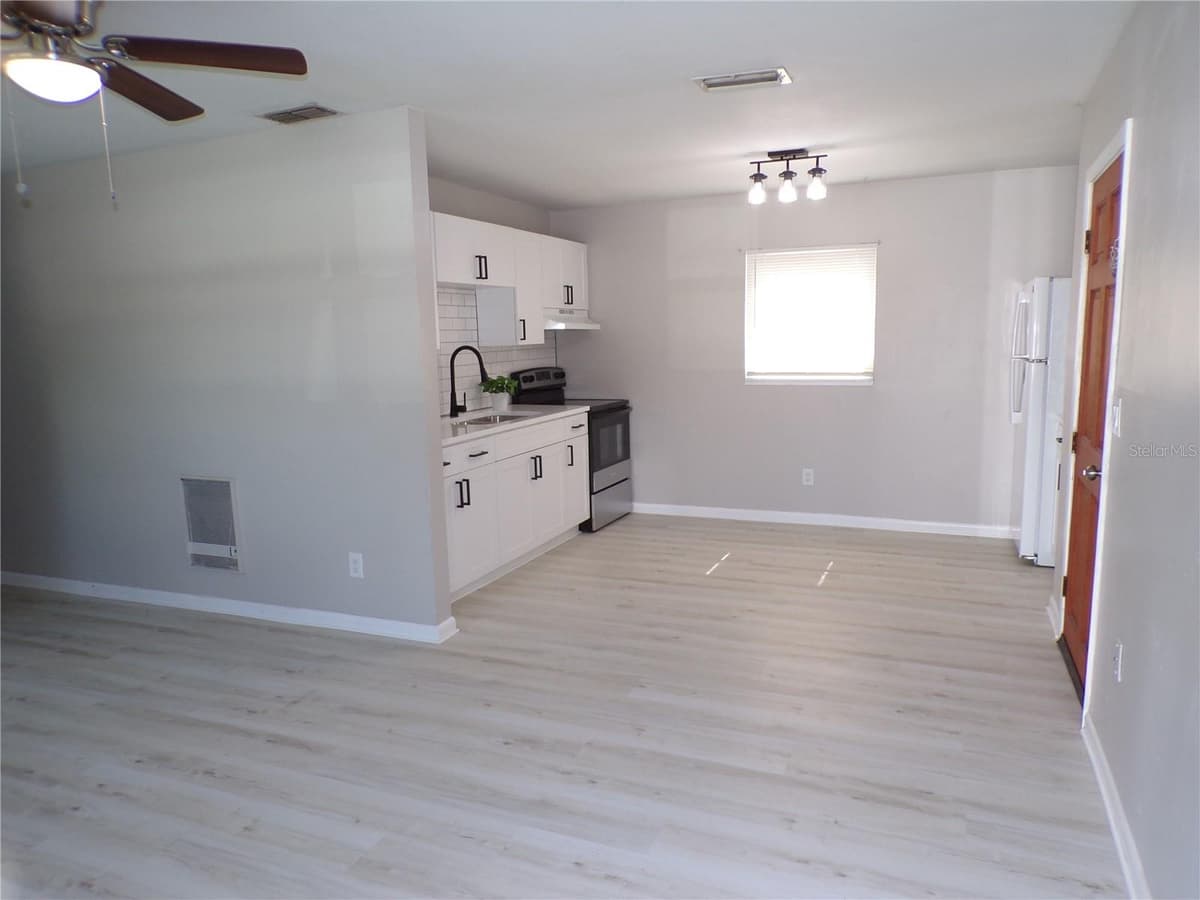 1878 TROTTER ROAD — photo 4 of 23