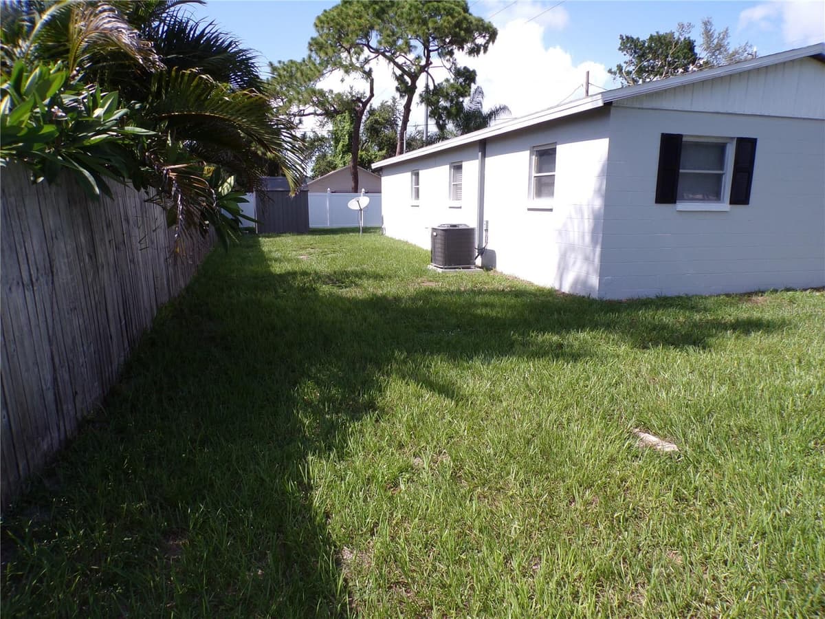 1878 TROTTER ROAD — photo 21 of 23