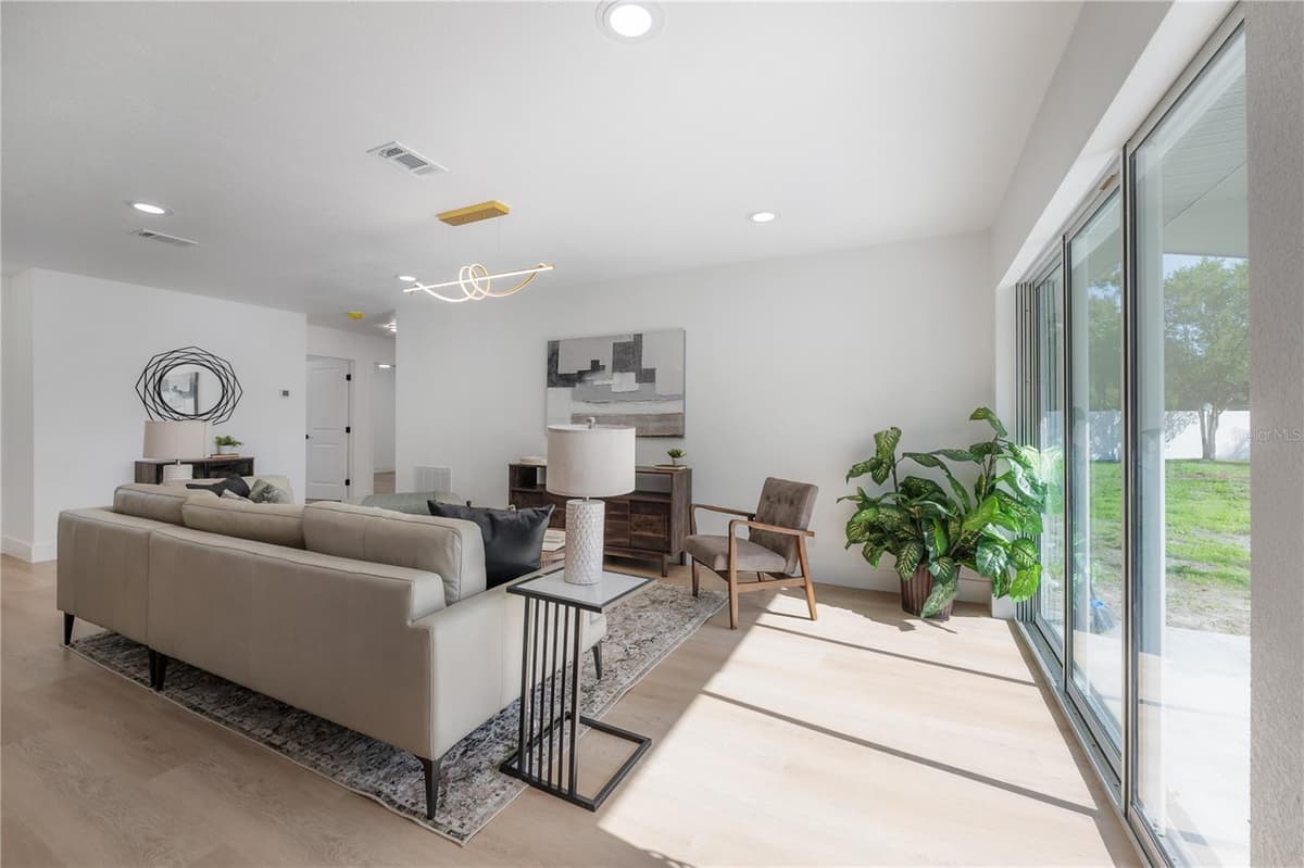 4707 ALLINE AVENUE — photo 11 of 61