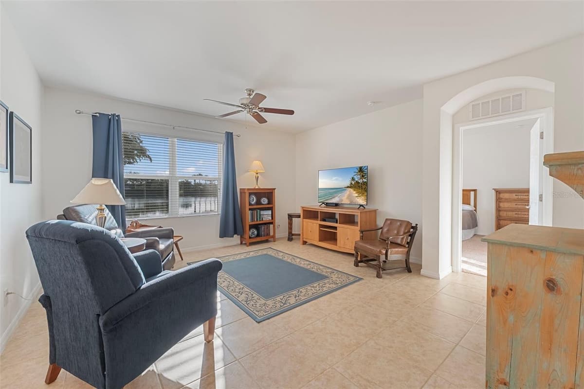 2897 APPLE BLOSSOM DRIVE — photo 19 of 41