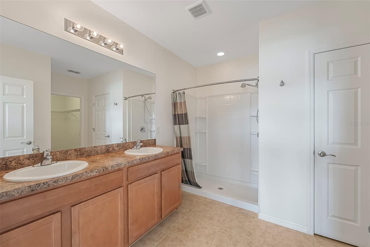 2897 APPLE BLOSSOM DRIVE — photo 14 of 41