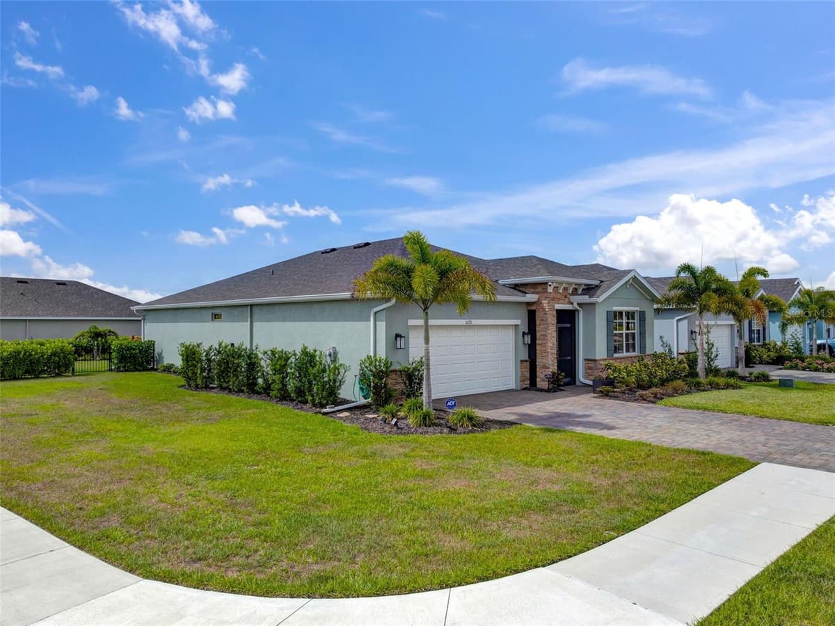 16711 ELKHORN CORAL DRIVE — photo 6 of 43