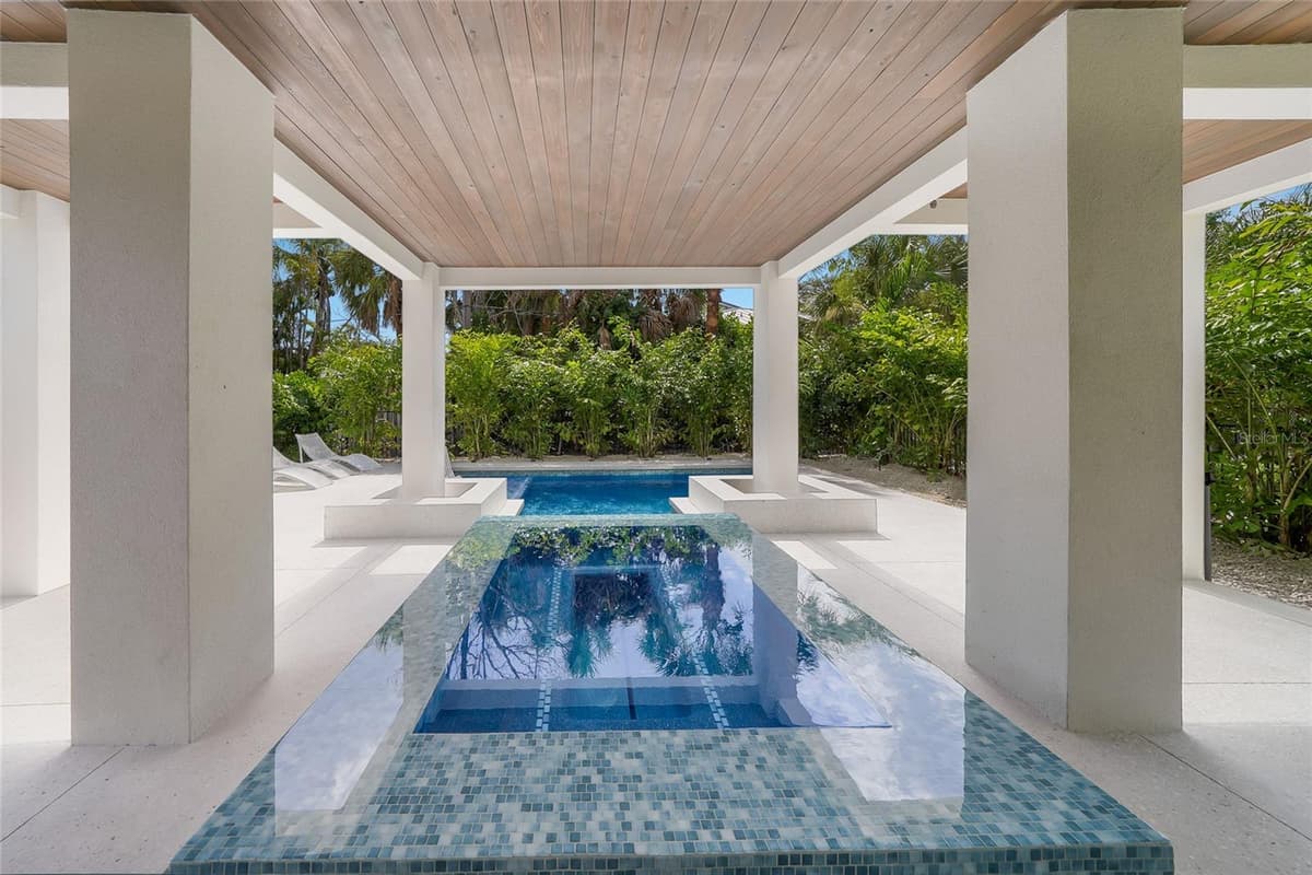 5547 AVENIDA DEL MARE — photo 46 of 48
