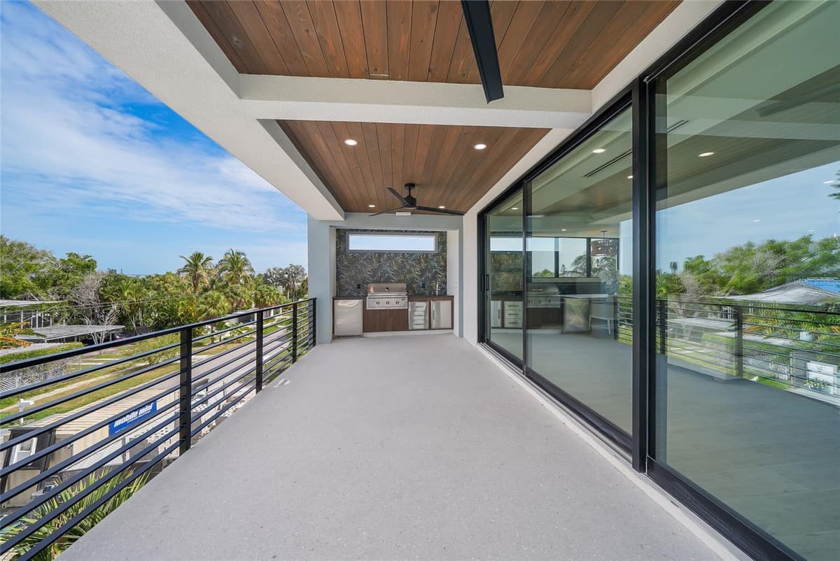 5547 AVENIDA DEL MARE — photo 26 of 48