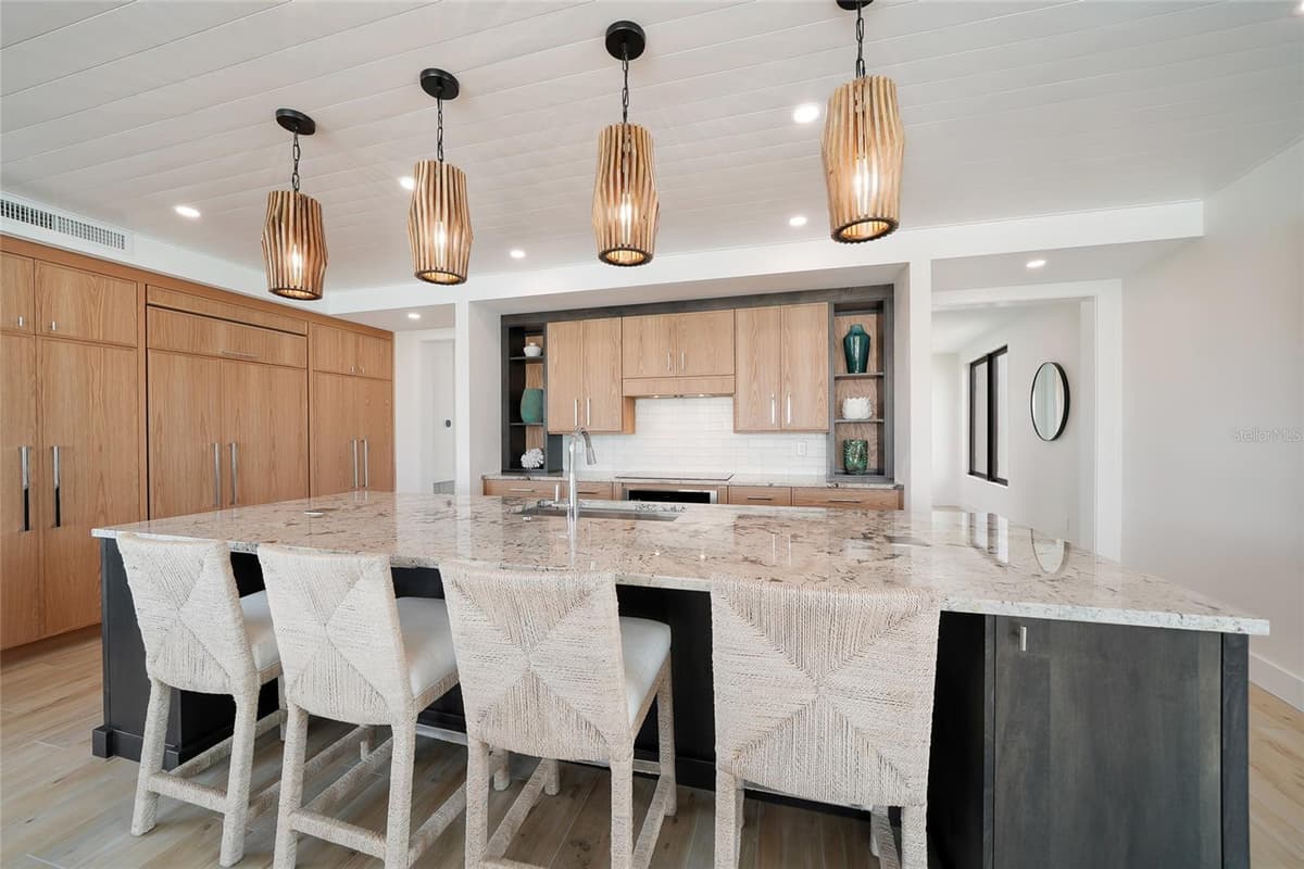 5547 AVENIDA DEL MARE — photo 22 of 48