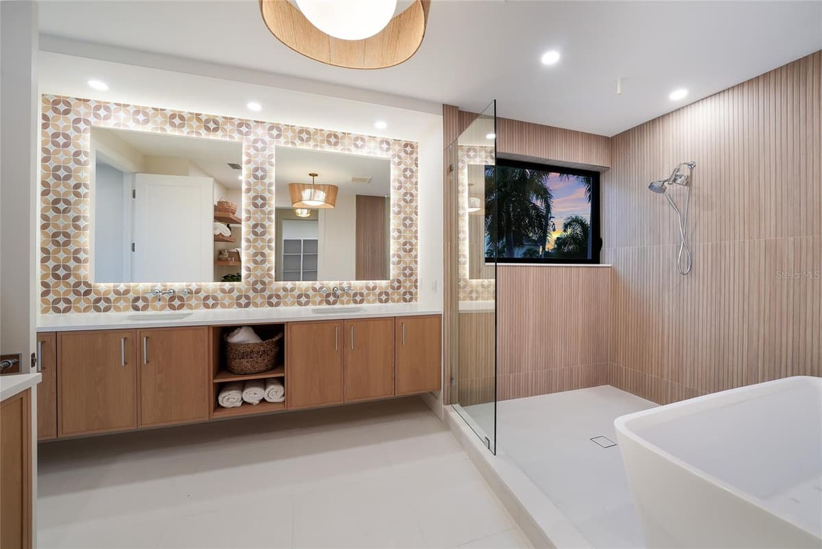 5547 AVENIDA DEL MARE — photo 33 of 48
