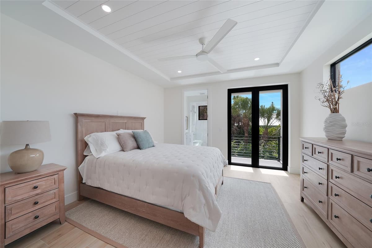5547 AVENIDA DEL MARE — photo 41 of 48