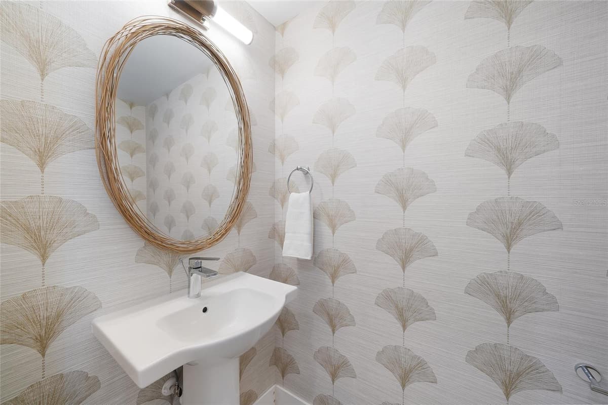 5547 AVENIDA DEL MARE — photo 28 of 48
