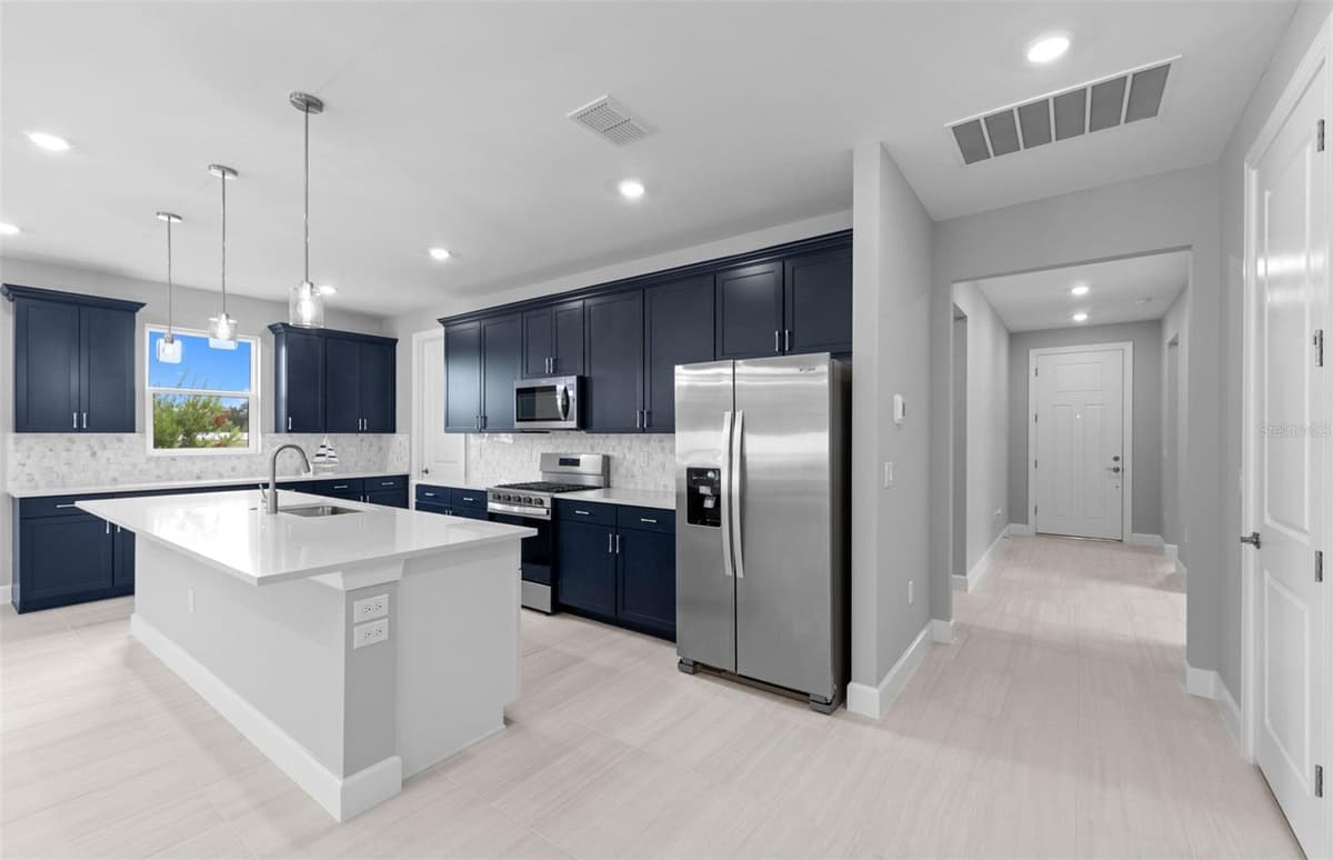 1840 SILVER SHORES BOULEVARD — photo 30 of 35