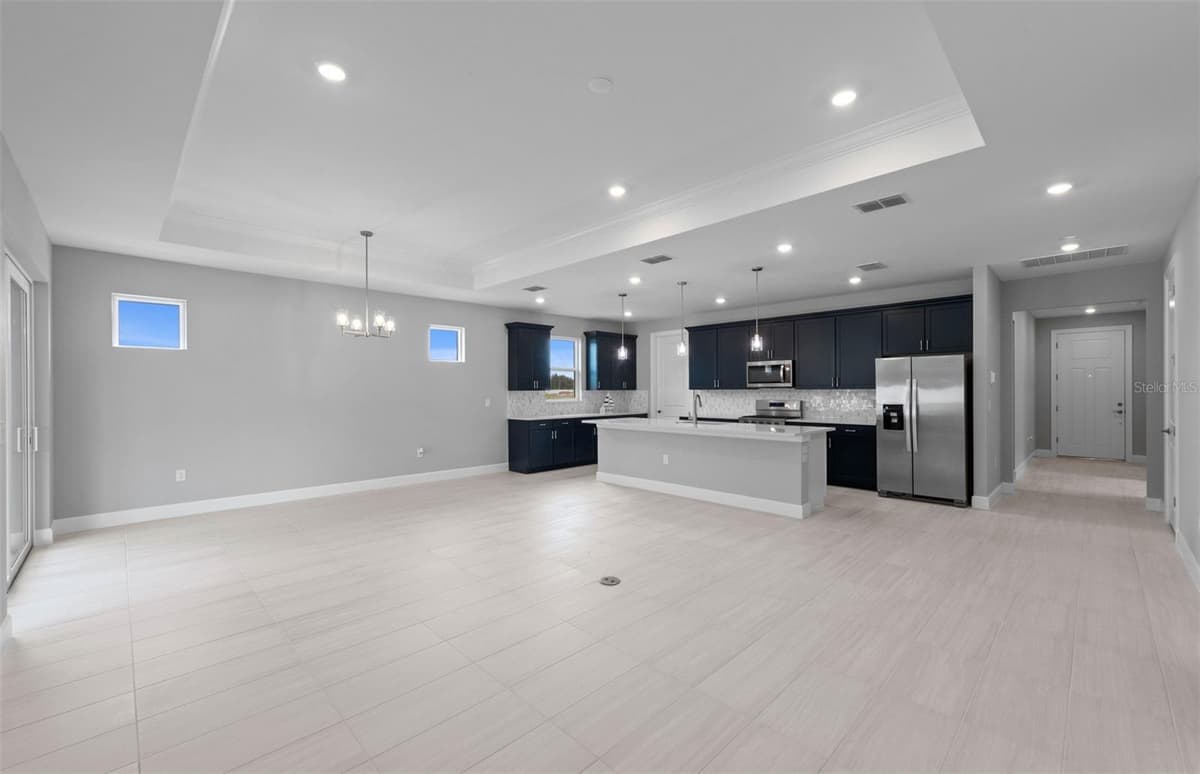 1840 SILVER SHORES BOULEVARD — photo 16 of 35