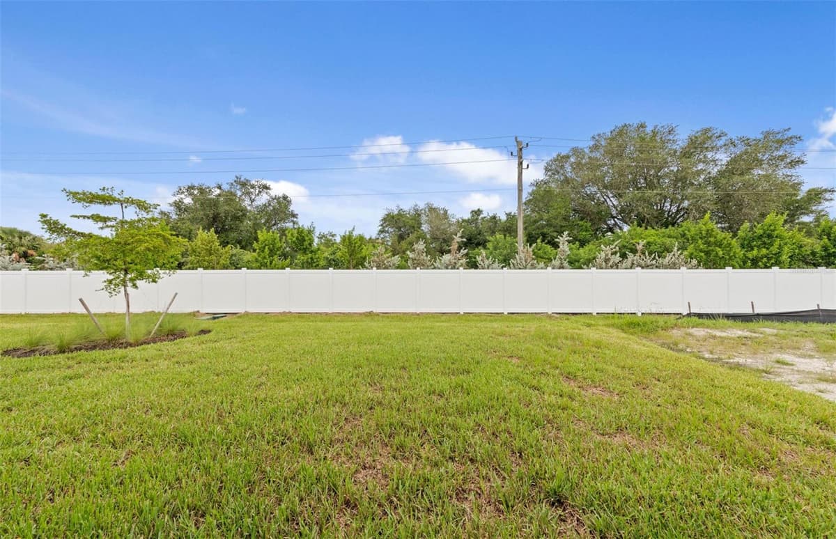 1840 SILVER SHORES BOULEVARD — photo 23 of 35