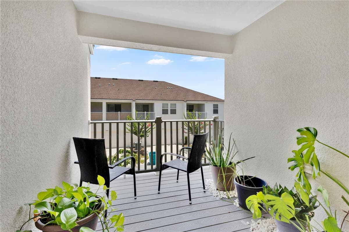 9421 RANDAL PARK BOULEVARD — photo 15 of 25