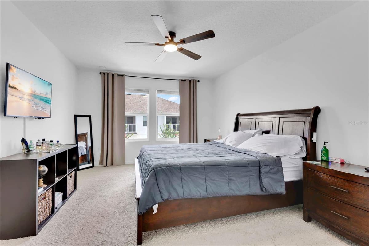9421 RANDAL PARK BOULEVARD — photo 14 of 25