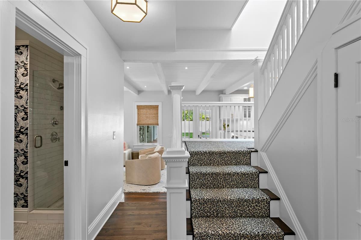 2523 SUNSET DRIVE — photo 19 of 59