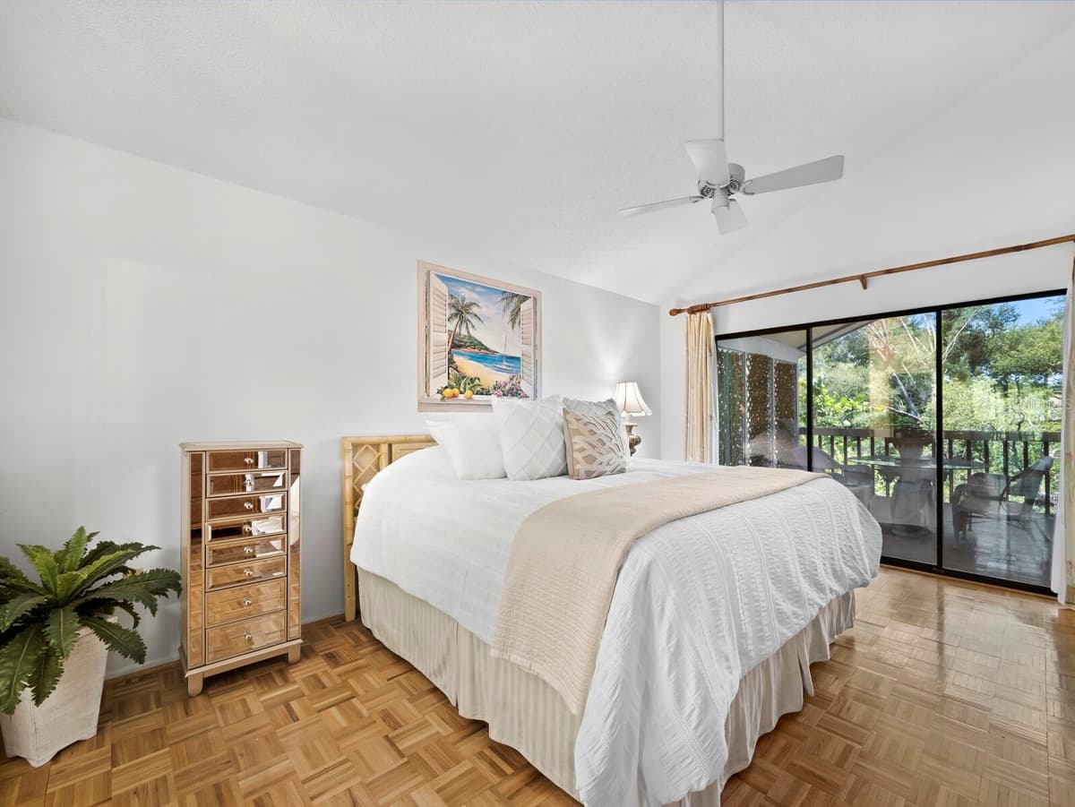 4114 ROBERTS POINT CIRCLE — photo 13 of 54