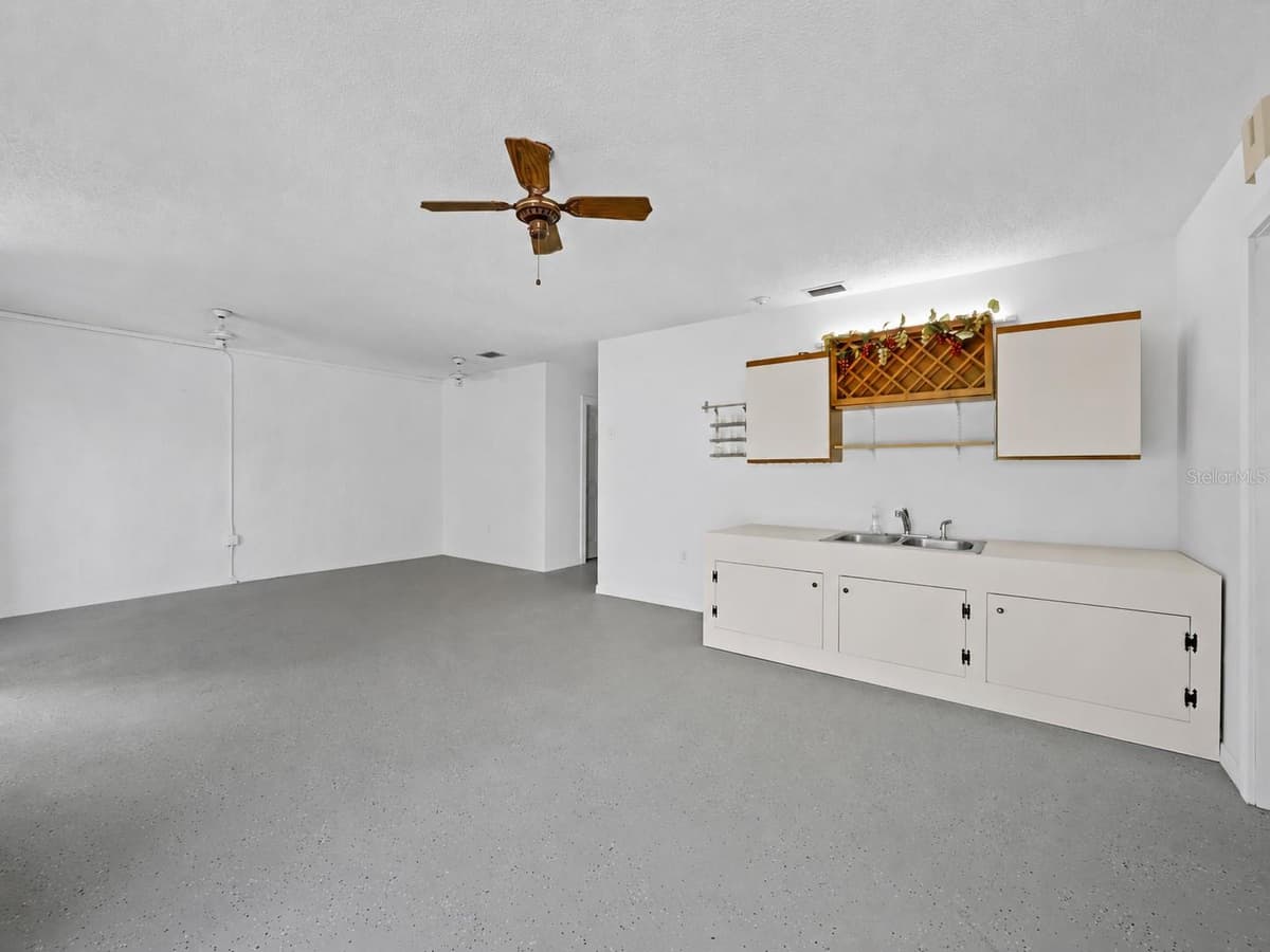 4114 ROBERTS POINT CIRCLE — photo 30 of 54
