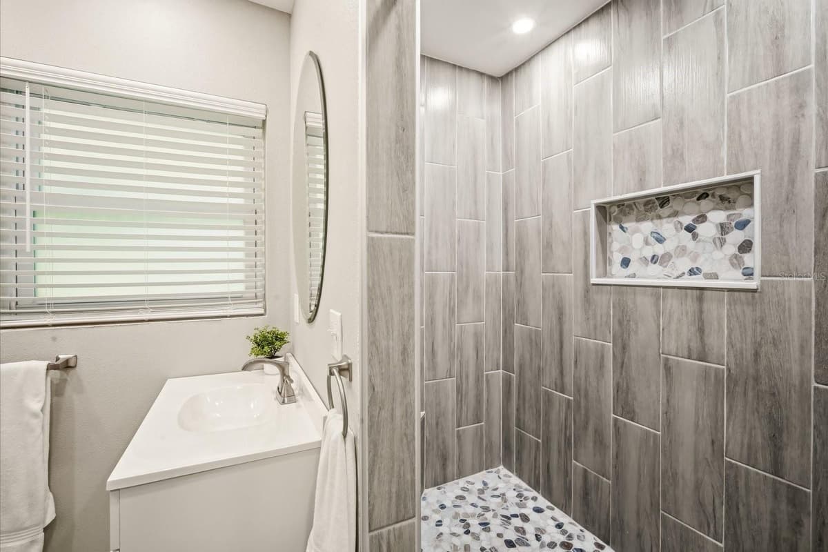 206 75TH STREET — photo 15 of 29