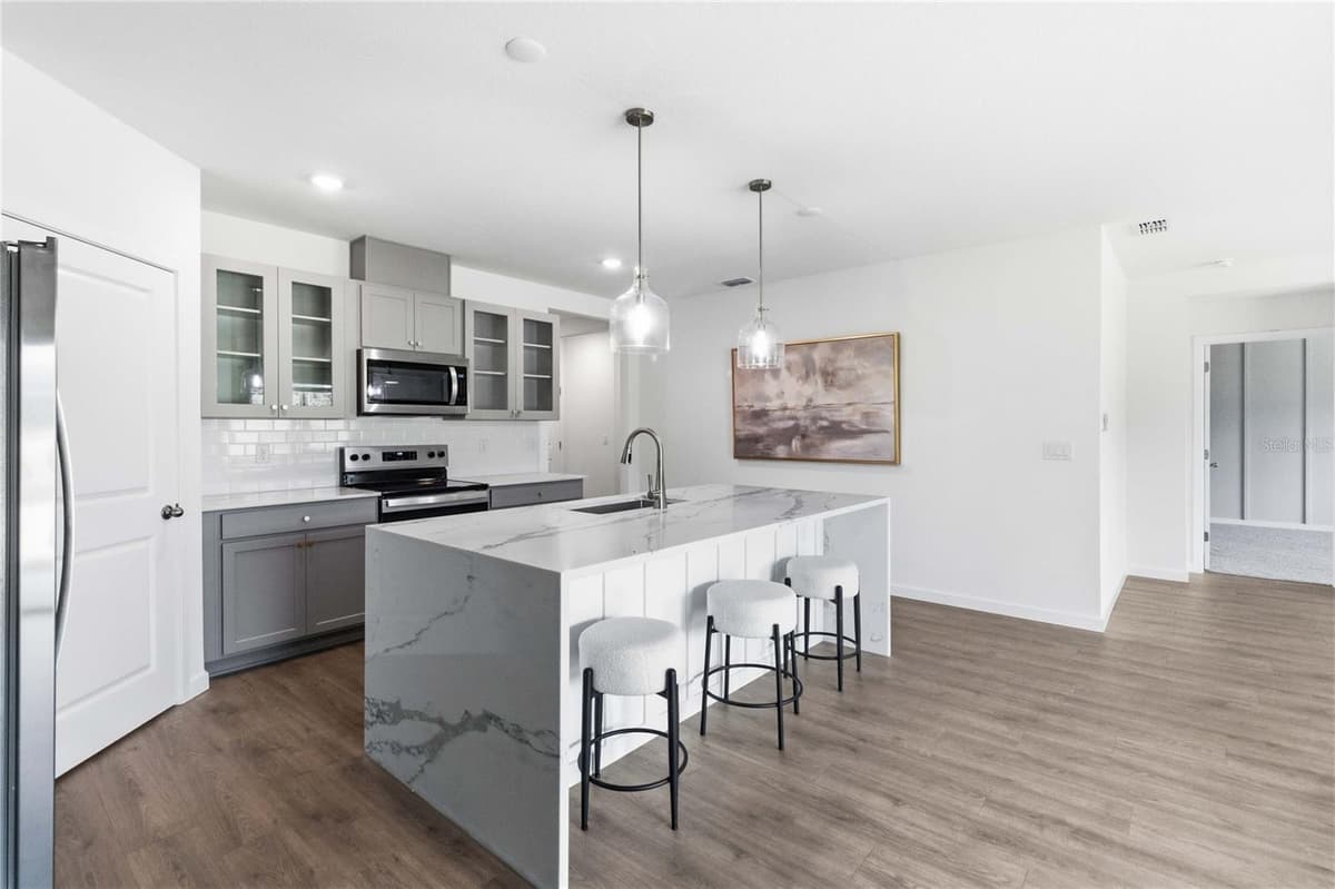 1041 CHAMPION RDG DRIVE — photo 9 of 47