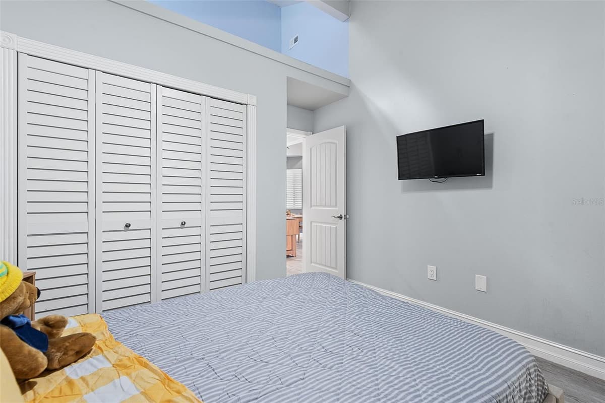 624 CUMBERLAND DRIVE — photo 49 of 82