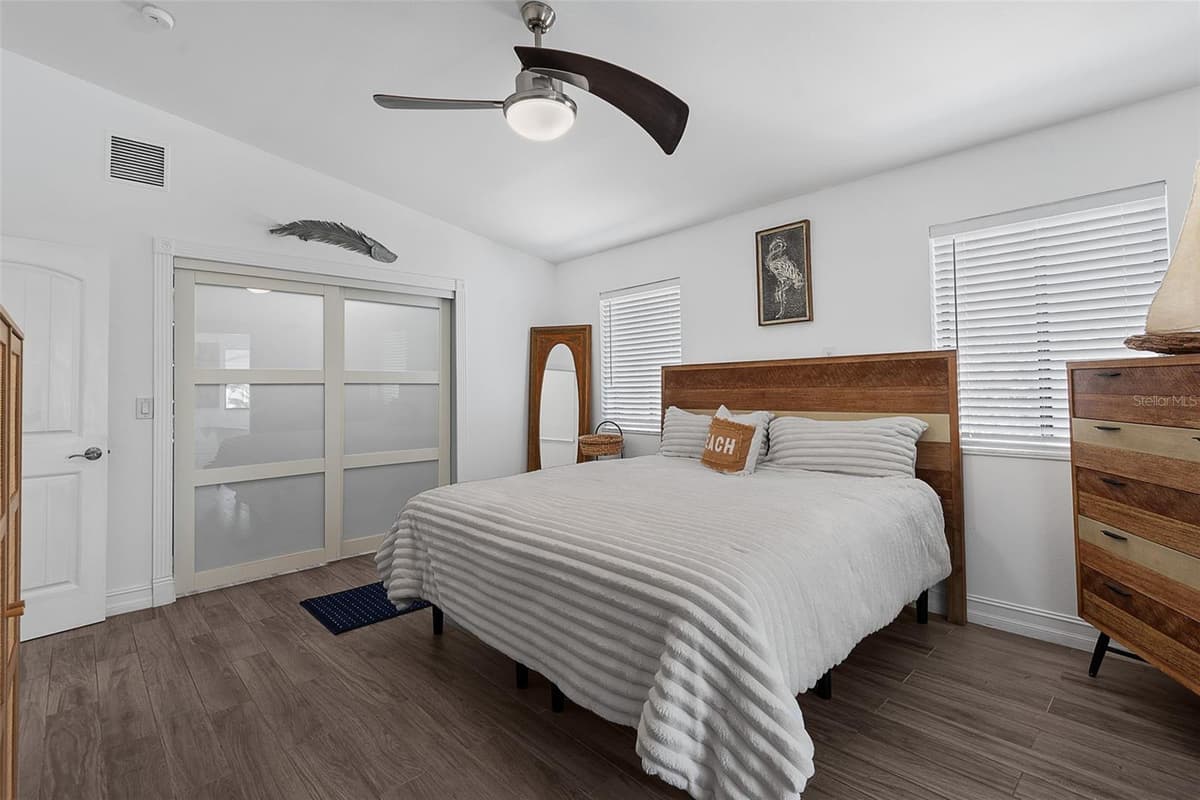 624 CUMBERLAND DRIVE — photo 34 of 82
