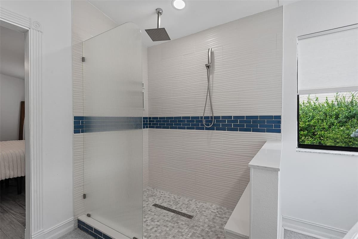 624 CUMBERLAND DRIVE — photo 38 of 82